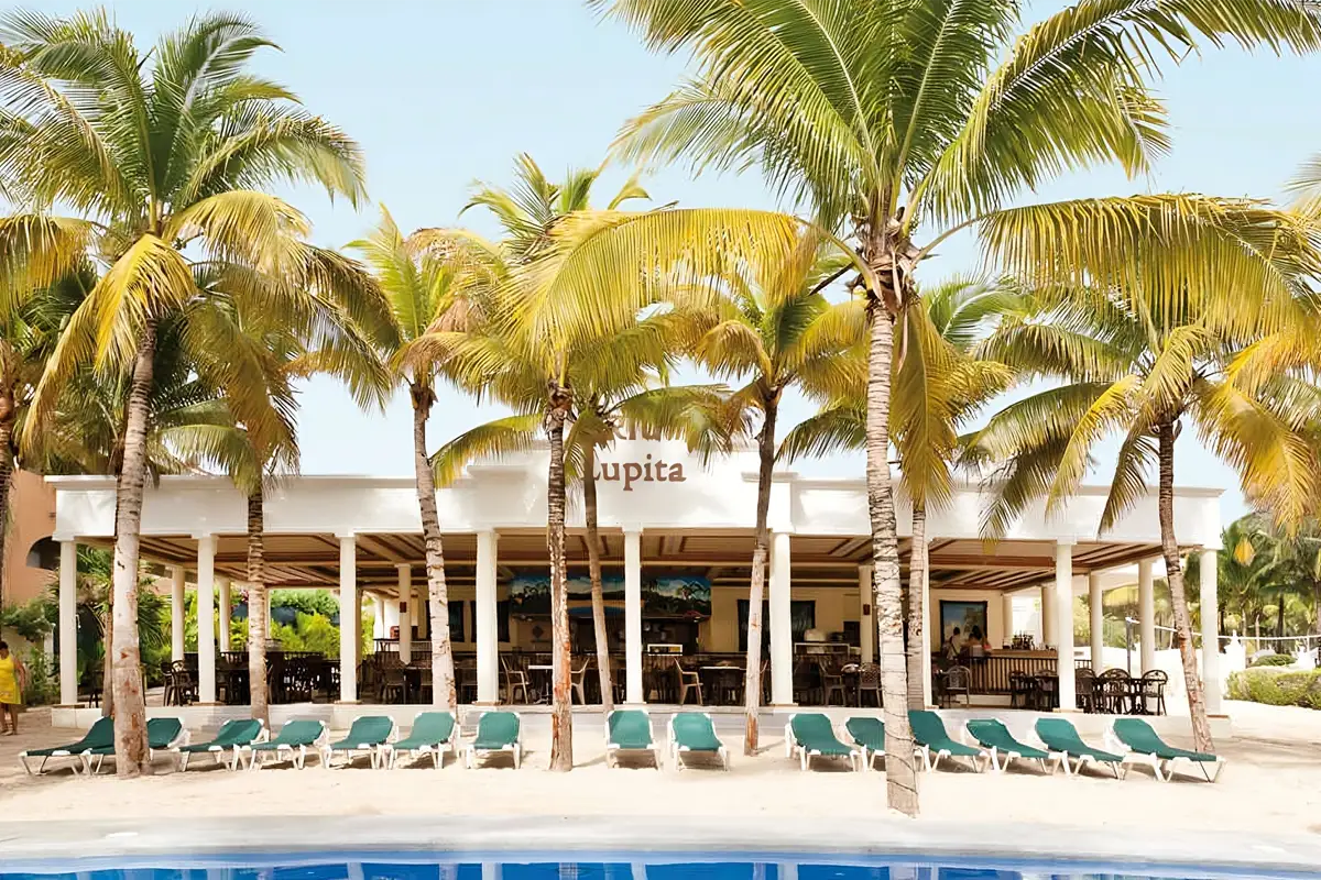 Alternatief hotel voor Azura Beach Resort