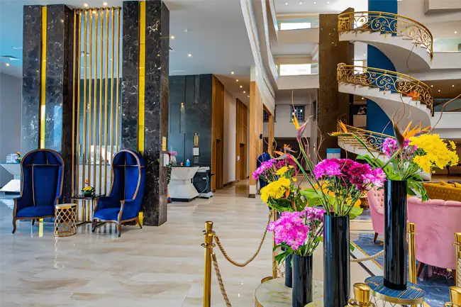 Informatie over het all inclusive Titanic Resort & Aqua Park.